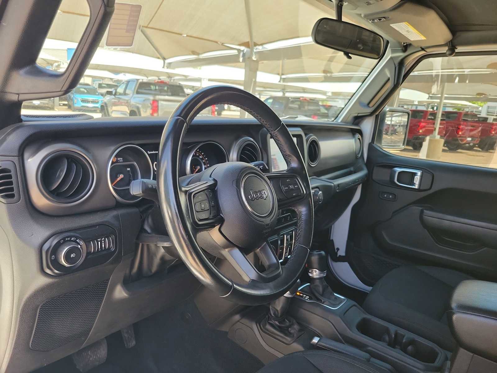Used 2022 Jeep Wrangler Unlimited Sport AWD/4WD image 10