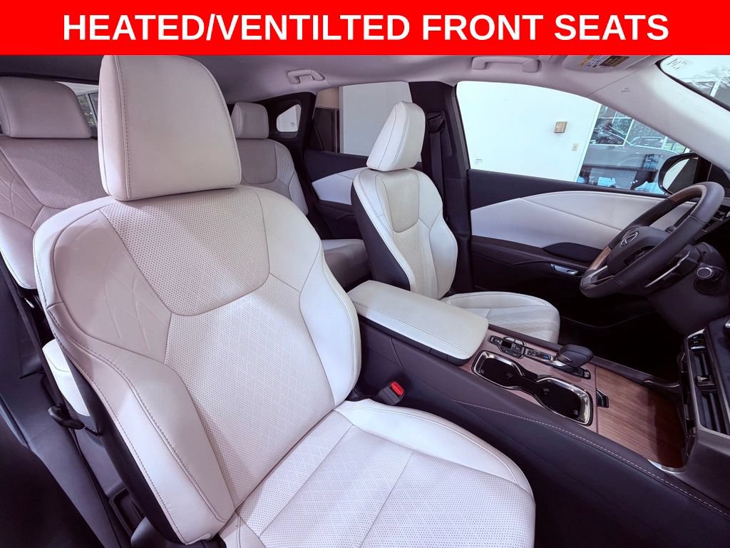 Certified 2025 Lexus RX 350 Premium Plus w/ Convenience Package AWD/4WD image 17