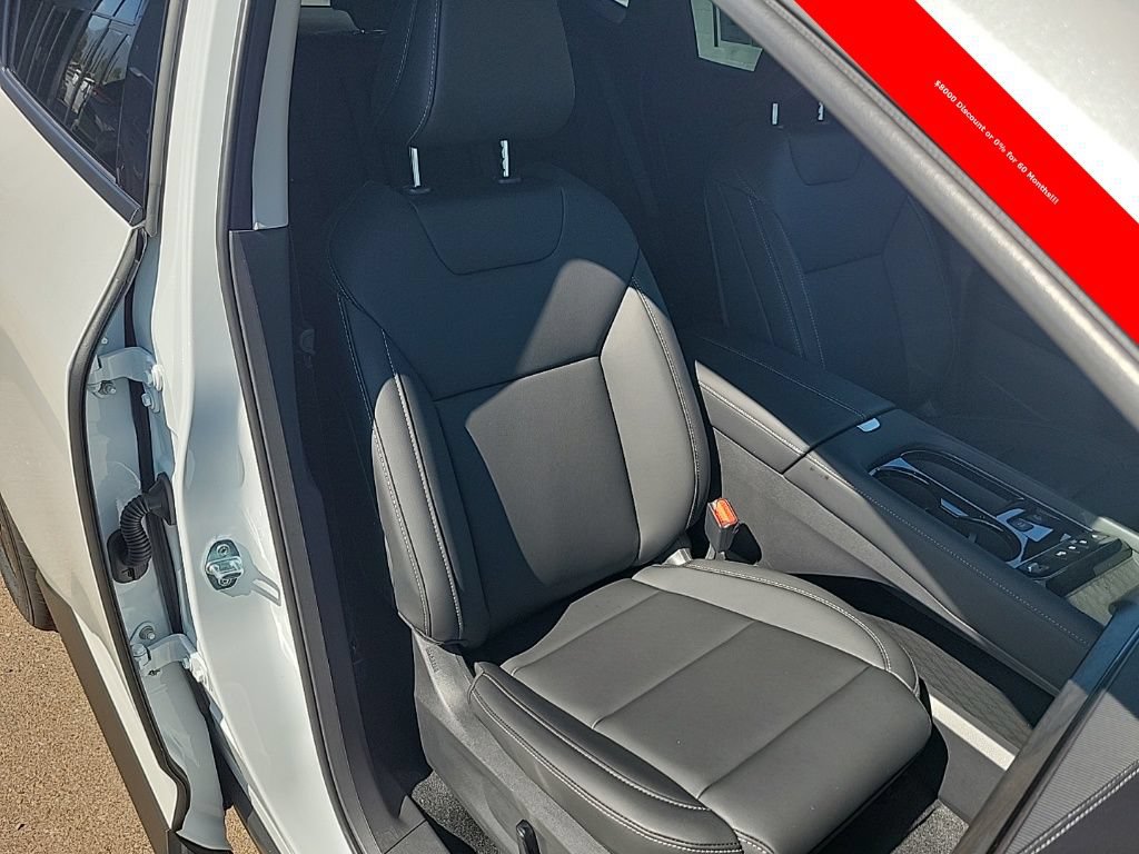 New 2025 Nissan Murano SV AWD/4WD image 39