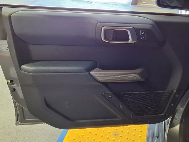 Used 2023 Ford Bronco Outer Banks image 18