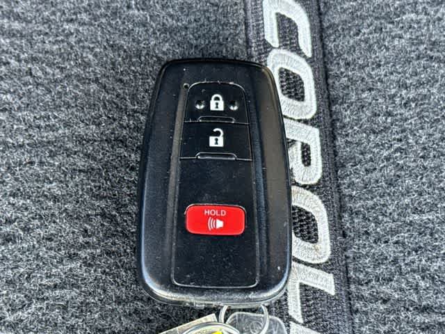 Used 2019 Toyota Corolla SE FWD image 31