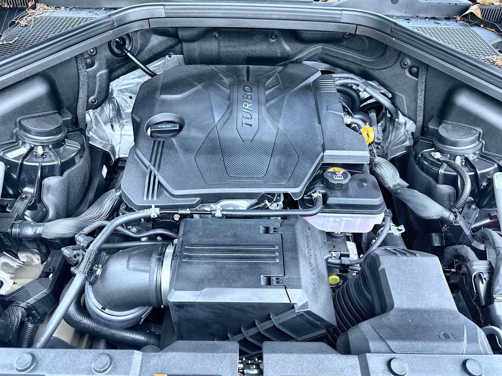 New 2026 Genesis GV80 2.5T RWD image 12