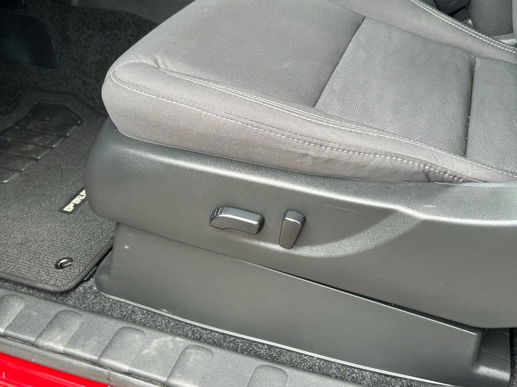 Certified 2024 Nissan Frontier SV w/ SV Convenience Package image 18