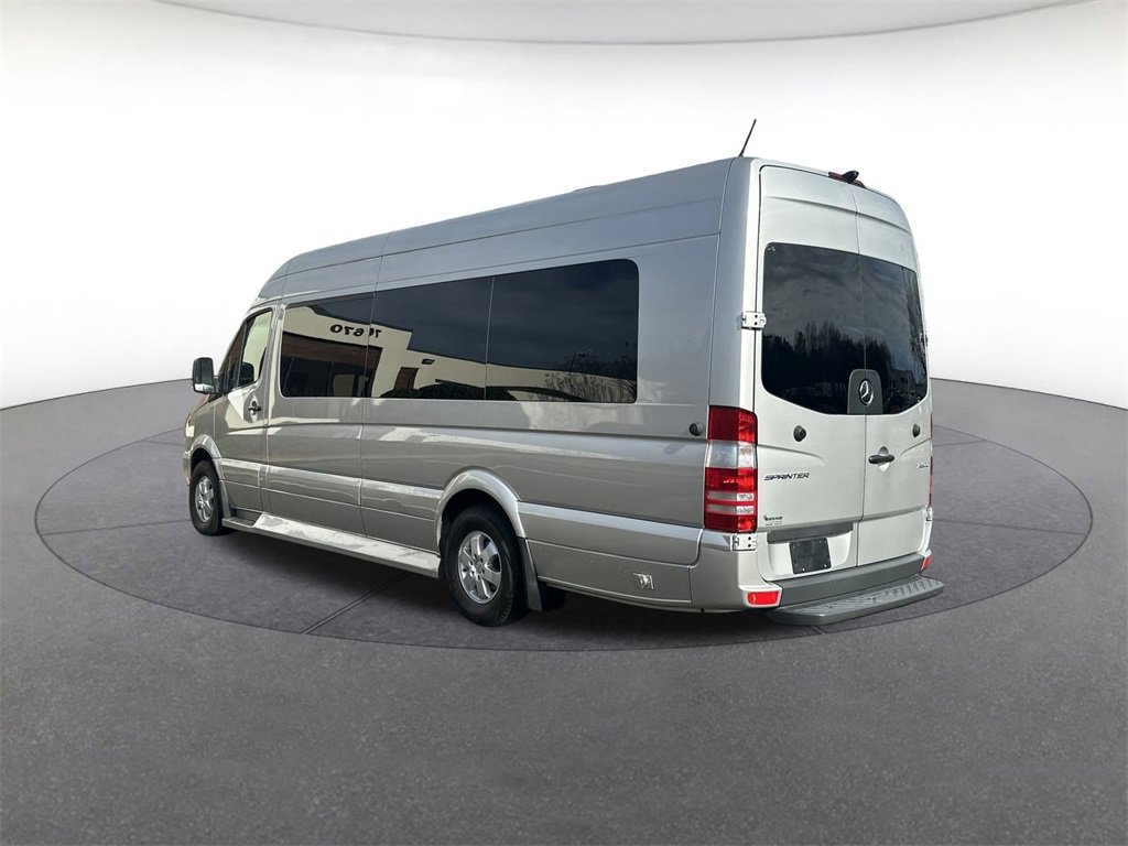 Used 2017 Mercedes-Benz Sprinter 2500 image 3