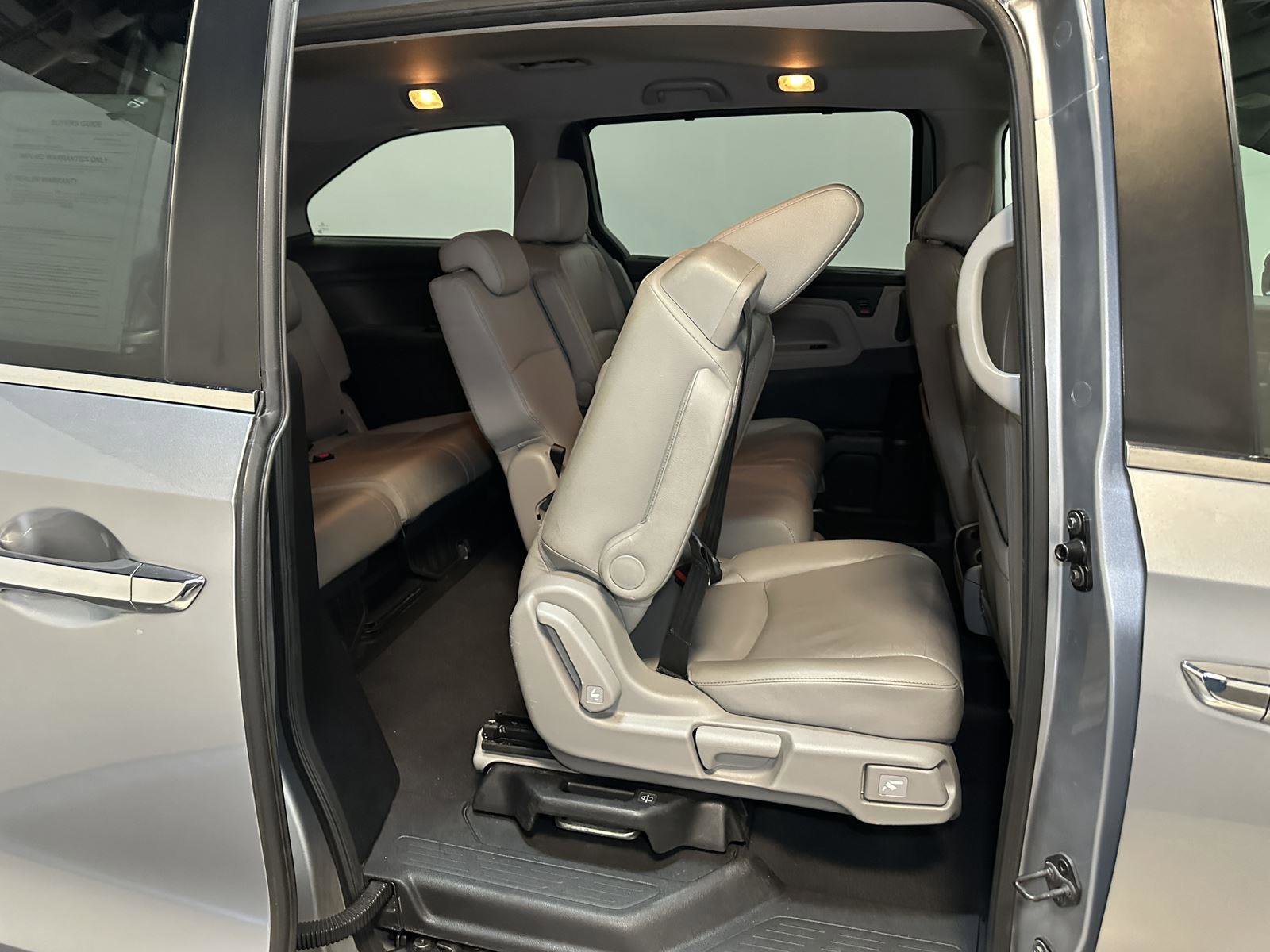 Used 2021 Honda Odyssey EX-L image 33