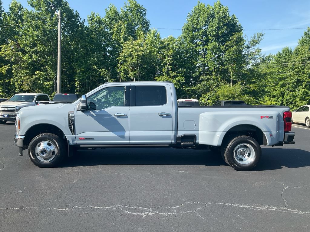 New 2026 Ford F350 King Ranch w/ Chrome Package AWD/4WD image 8