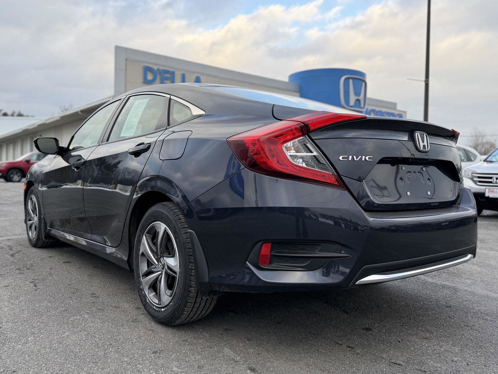 Used 2019 Honda Civic LX image 7