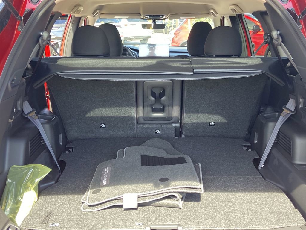 New 2026 Mitsubishi Outlander ES FWD image 22