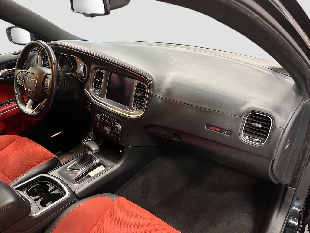 Used 2022 Dodge Charger Scat Pack RWD image 30