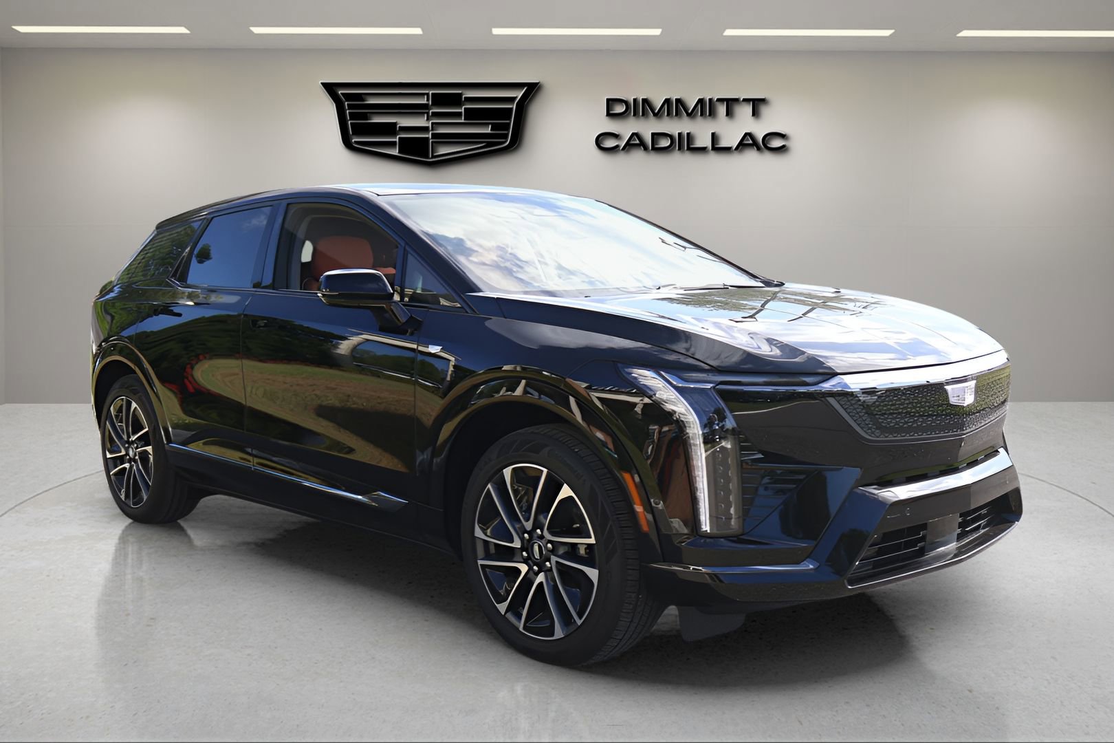 New 2026 Cadillac Optiq Sport 2 w/ LPO, Floor Liner Package RWD image 7