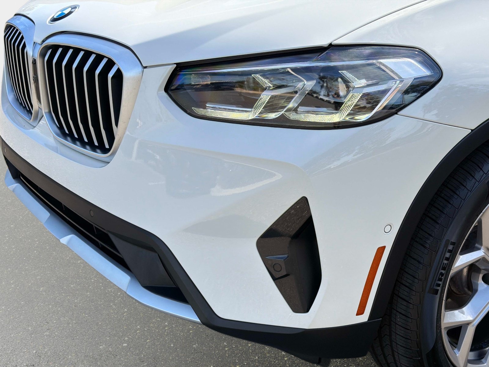 Used 2023 BMW X3 sDrive30i w/ Premium Package RWD image 9