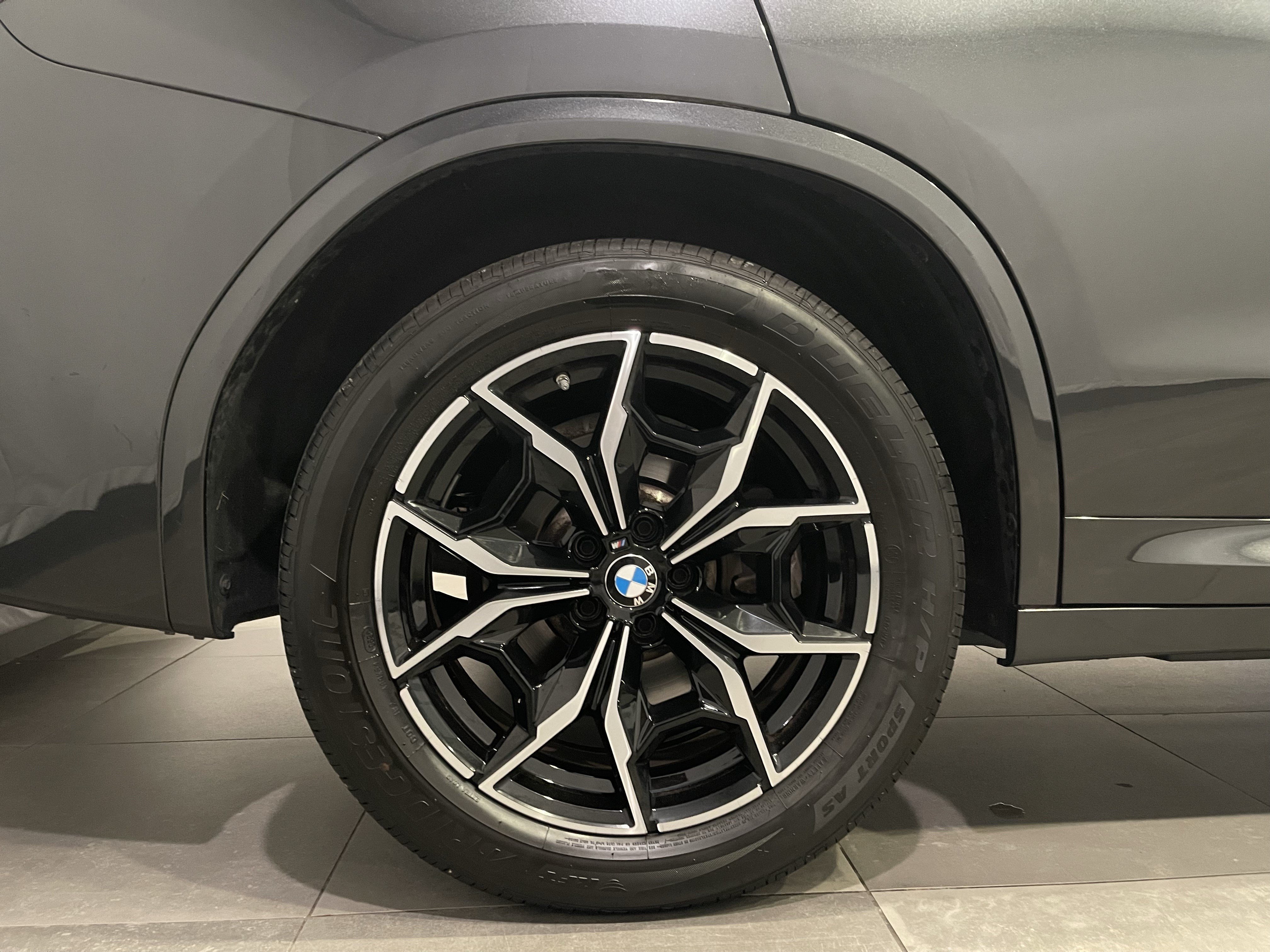 Certified 2024 BMW X3 xDrive30i w/ Premium Package AWD/4WD image 9