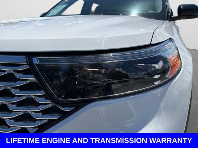 Used 2022 Ford Explorer Platinum w/ Equipment Group 601A AWD/4WD image 10