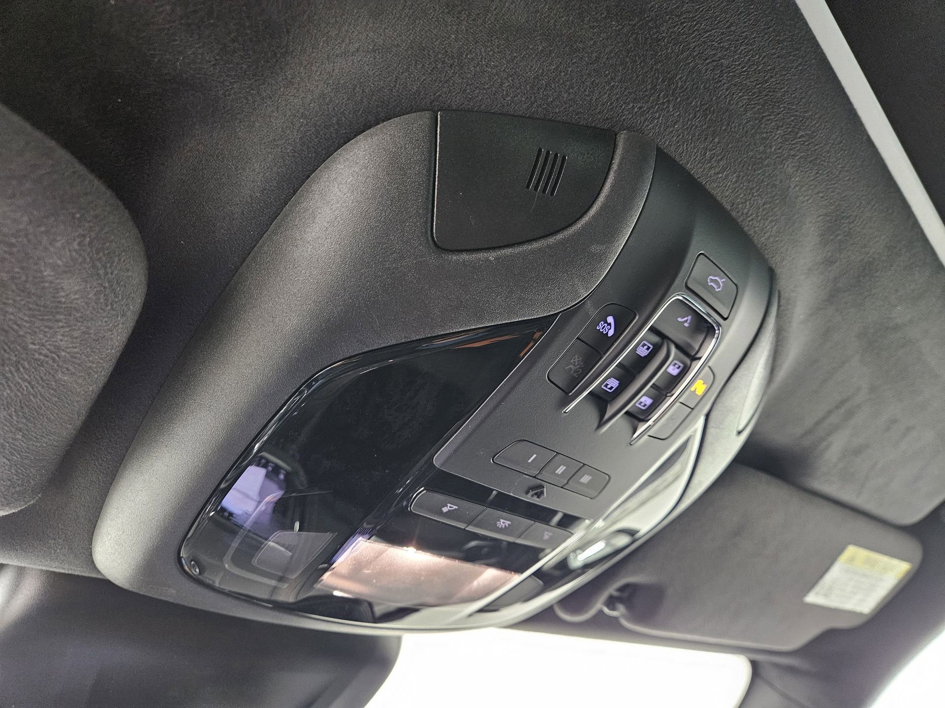 Used 2022 Maserati Levante Modena AWD/4WD image 30