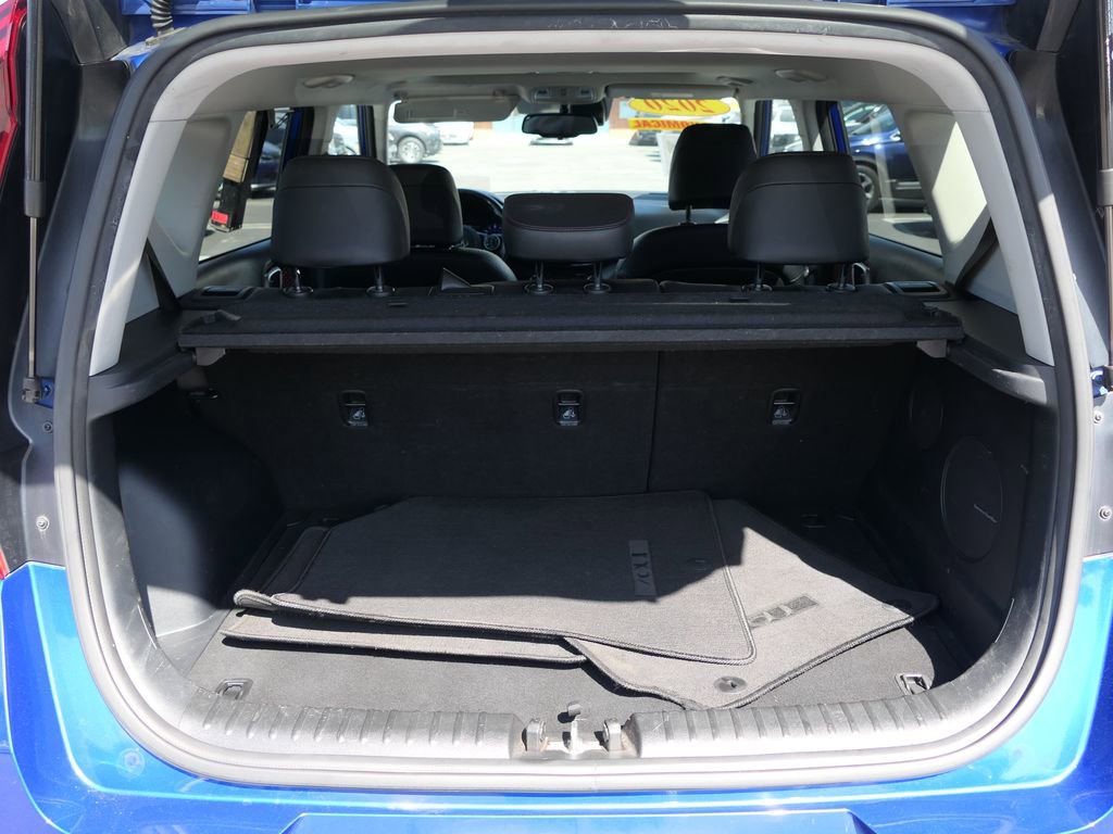 Used 2020 Kia Soul GT-Line Turbo FWD image 25