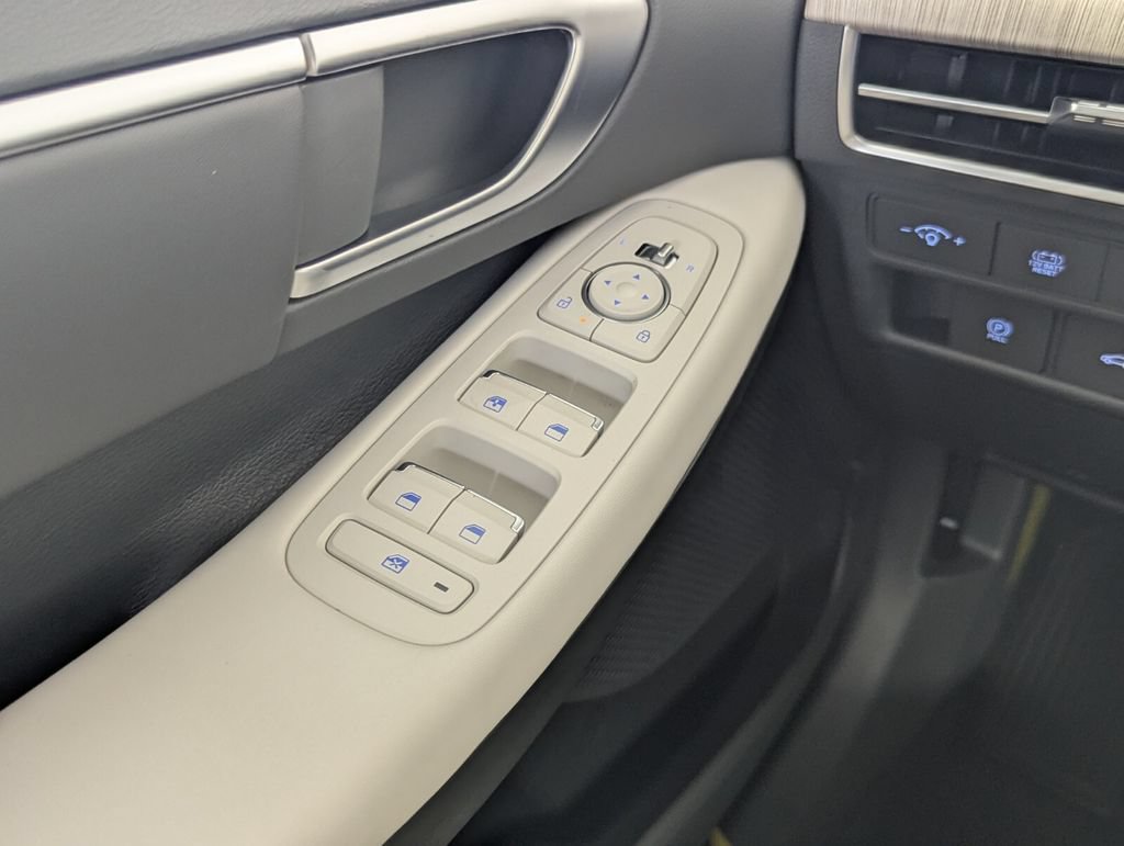 New 2026 Hyundai Sonata Blue FWD image 15