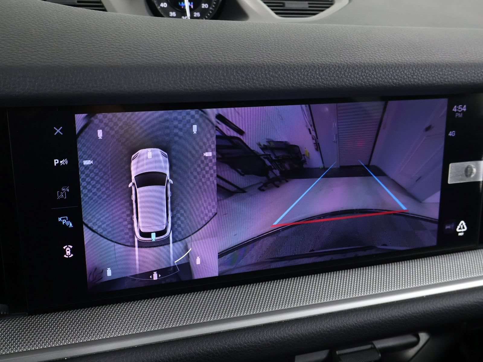 Certified 2024 Porsche Cayenne S AWD/4WD image 17
