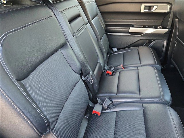 Certified 2021 Ford Explorer Limited w/ Equipment Group 301A RWD image 20