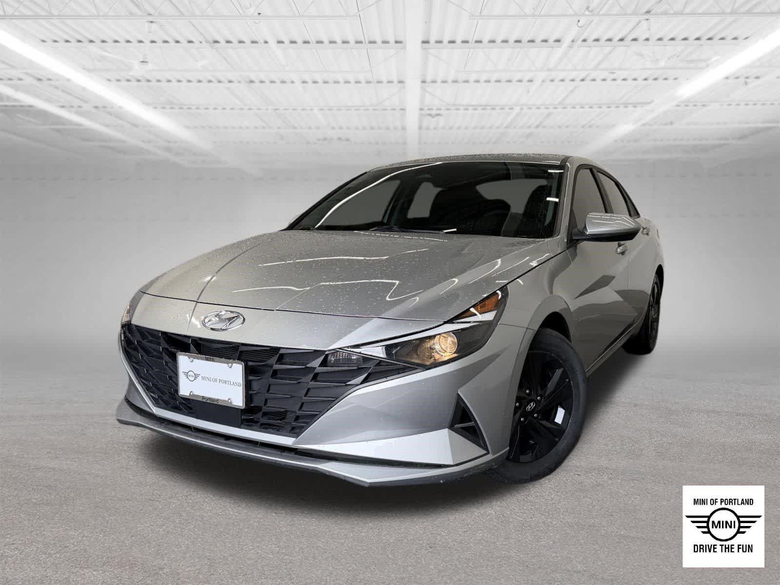 Used 2021 Hyundai Elantra SEL w/ Convenience Package FWD image 1