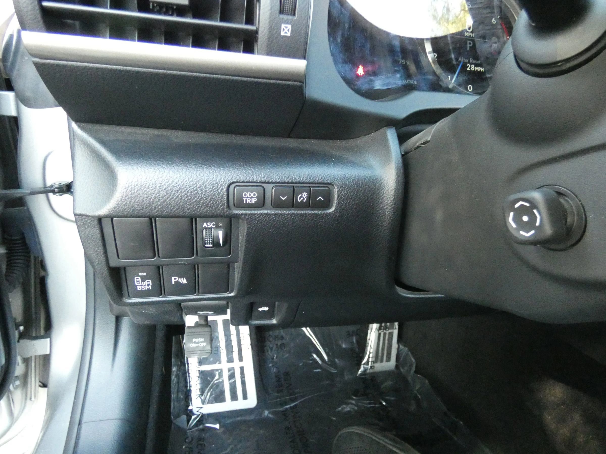 Used 2017 Lexus RC 200t image 70