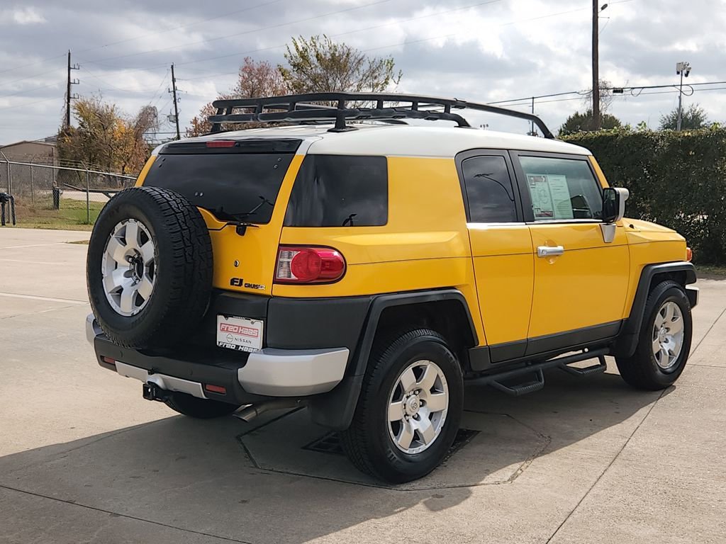 Used 2008 Toyota FJ Cruiser 2WD image 5