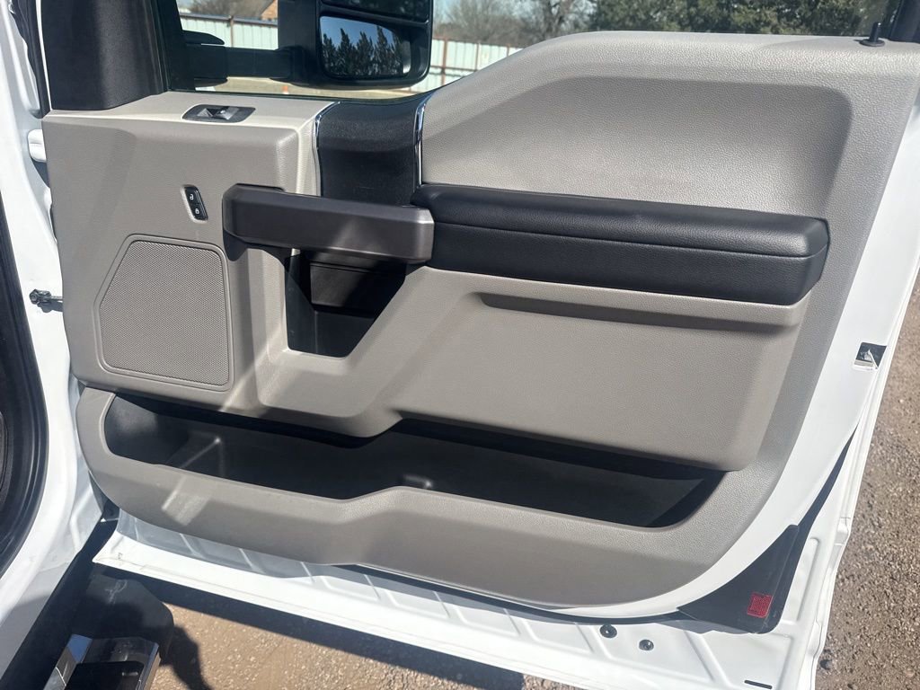 Used 2021 Ford F250 XLT w/ XLT Value Package image 36