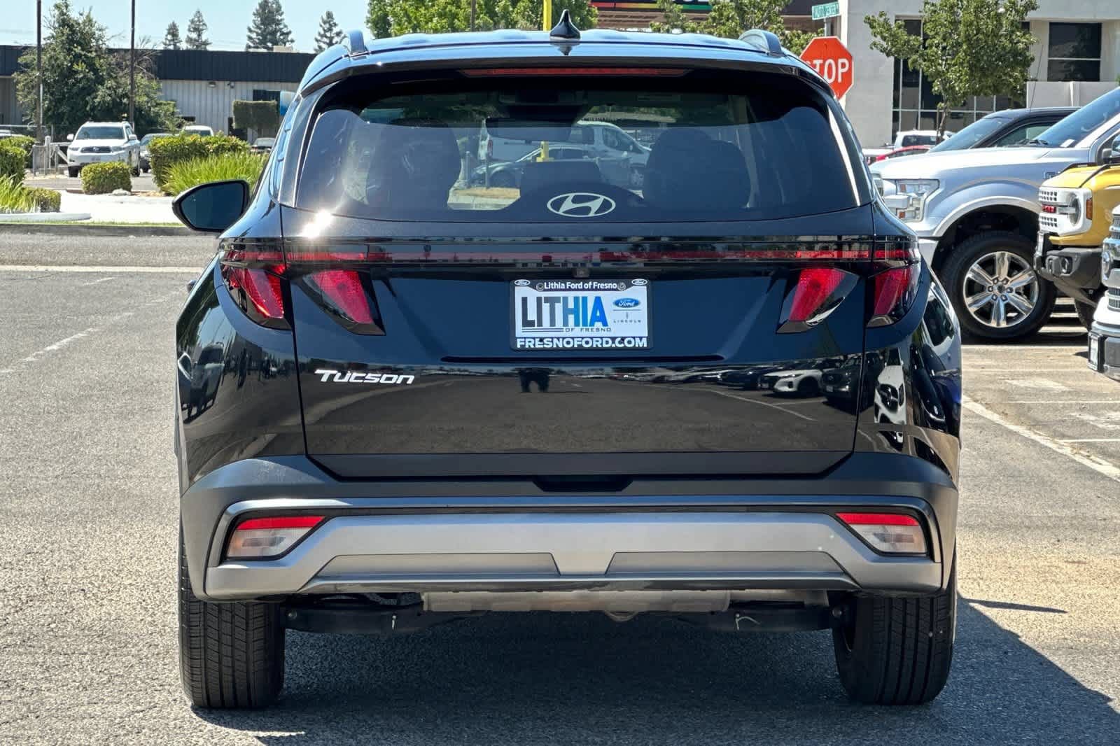 Used 2025 Hyundai Tucson SEL FWD image 8