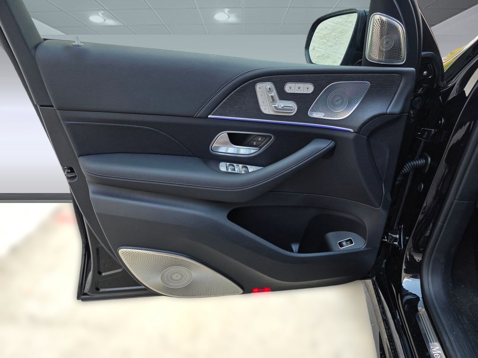 New 2026 Mercedes-Benz GLS 450 4MATIC image 12