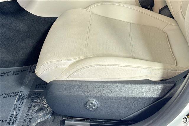 Used 2024 Mercedes-Benz C 300 Sedan image 18