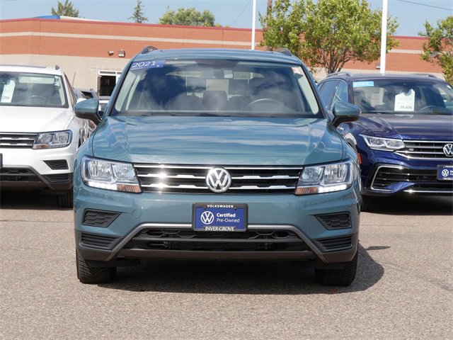 Used 2021 Volkswagen Tiguan SE image 2