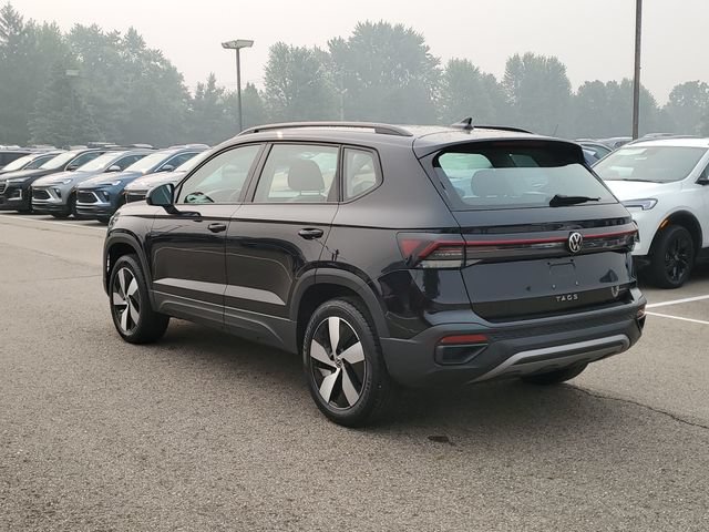Used 2025 Volkswagen Taos S AWD/4WD image 5