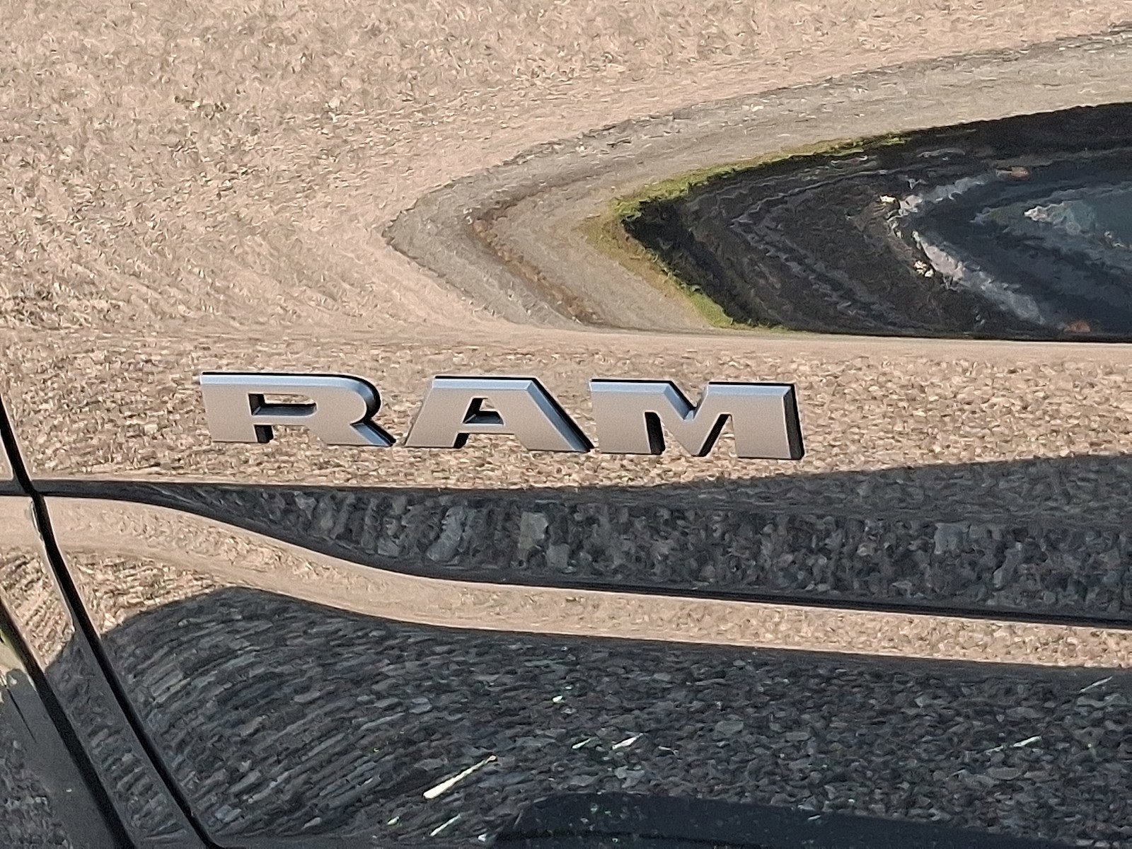 New 2026 RAM 1500 Laramie image 15