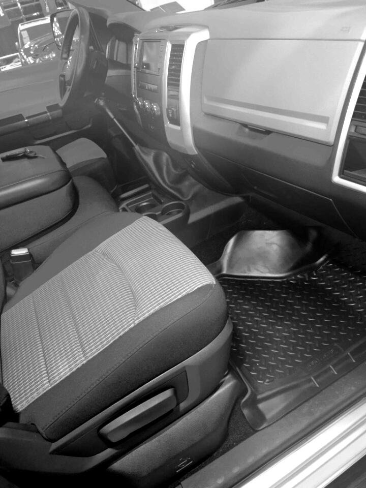 Used 2012 RAM 3500 Big Horn image 37