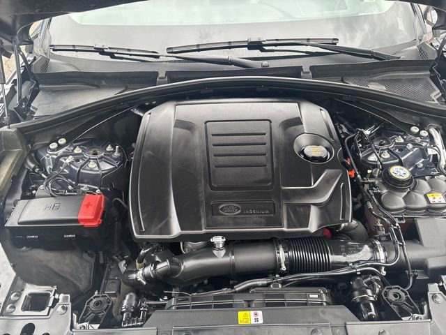 Used 2025 Land Rover Range Rover Velar S AWD/4WD image 37