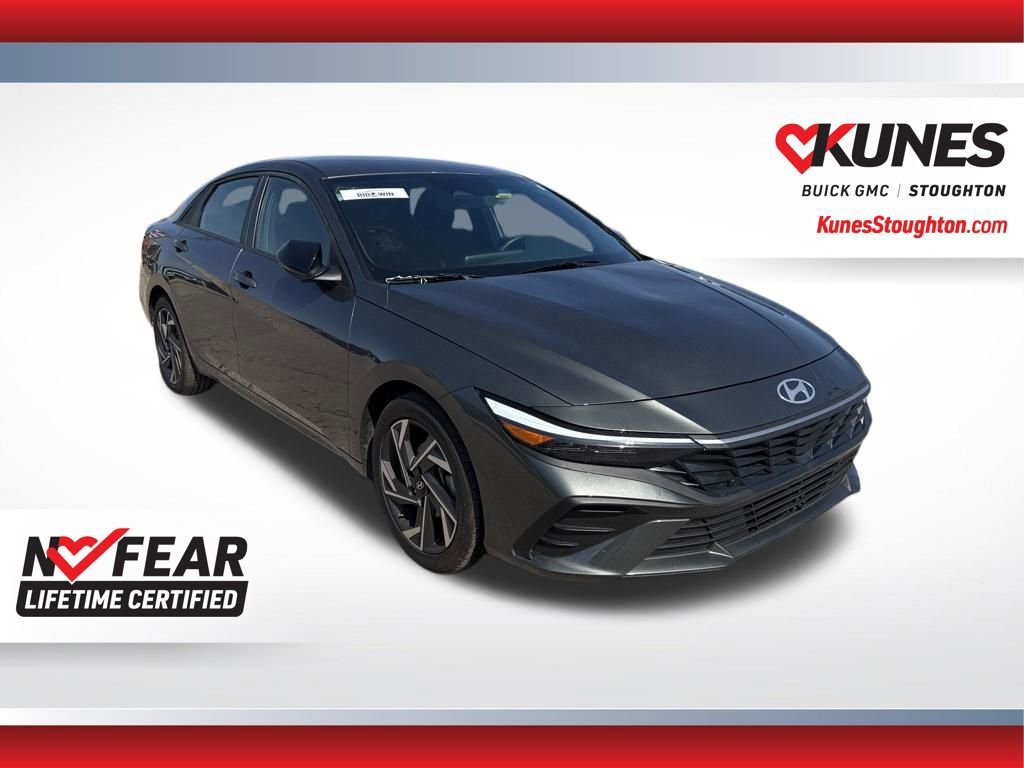 Used 2025 Hyundai Elantra Sport