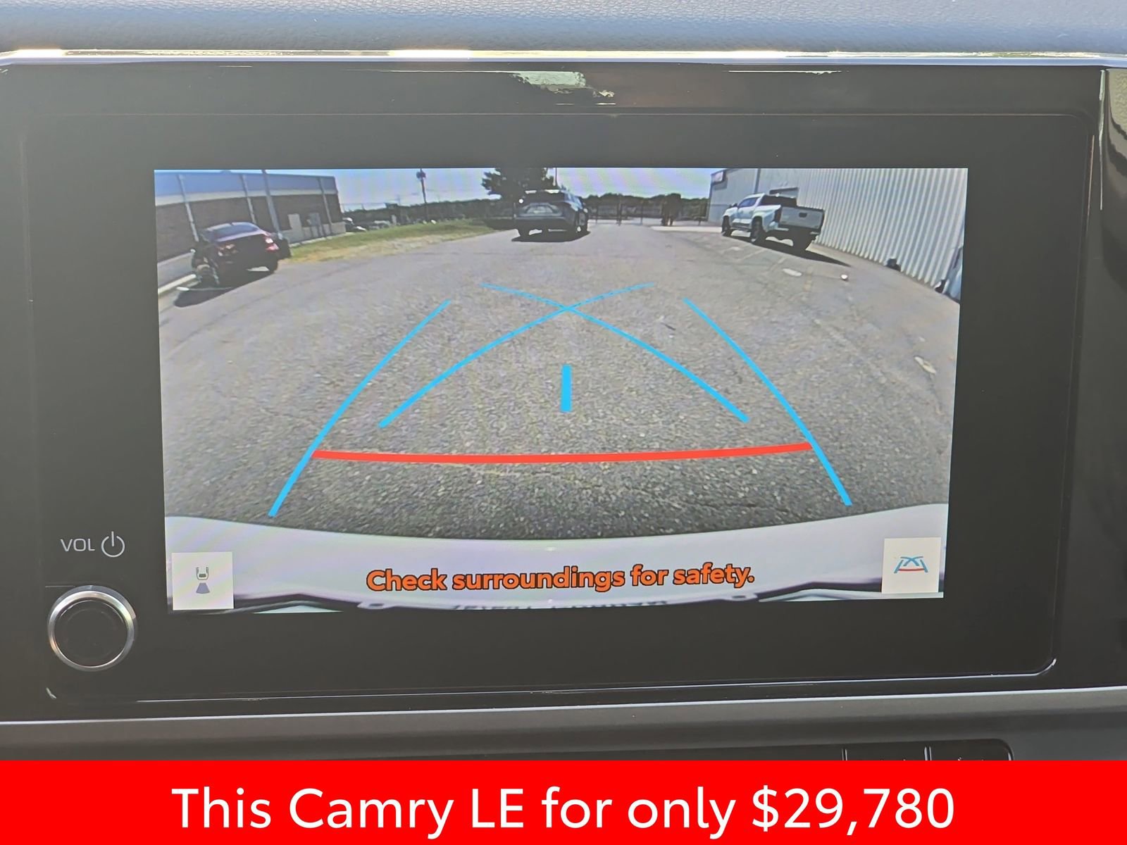 Used 2026 Toyota Camry LE w/ Convenience Package FWD image 28
