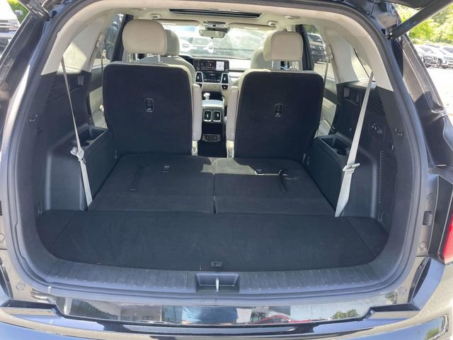 Certified 2022 Kia Sorento SX image 18