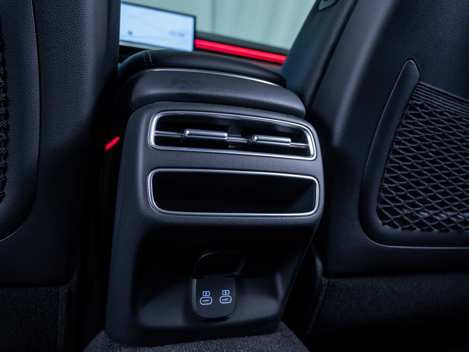 Used 2026 Genesis GV70 2.5T image 17