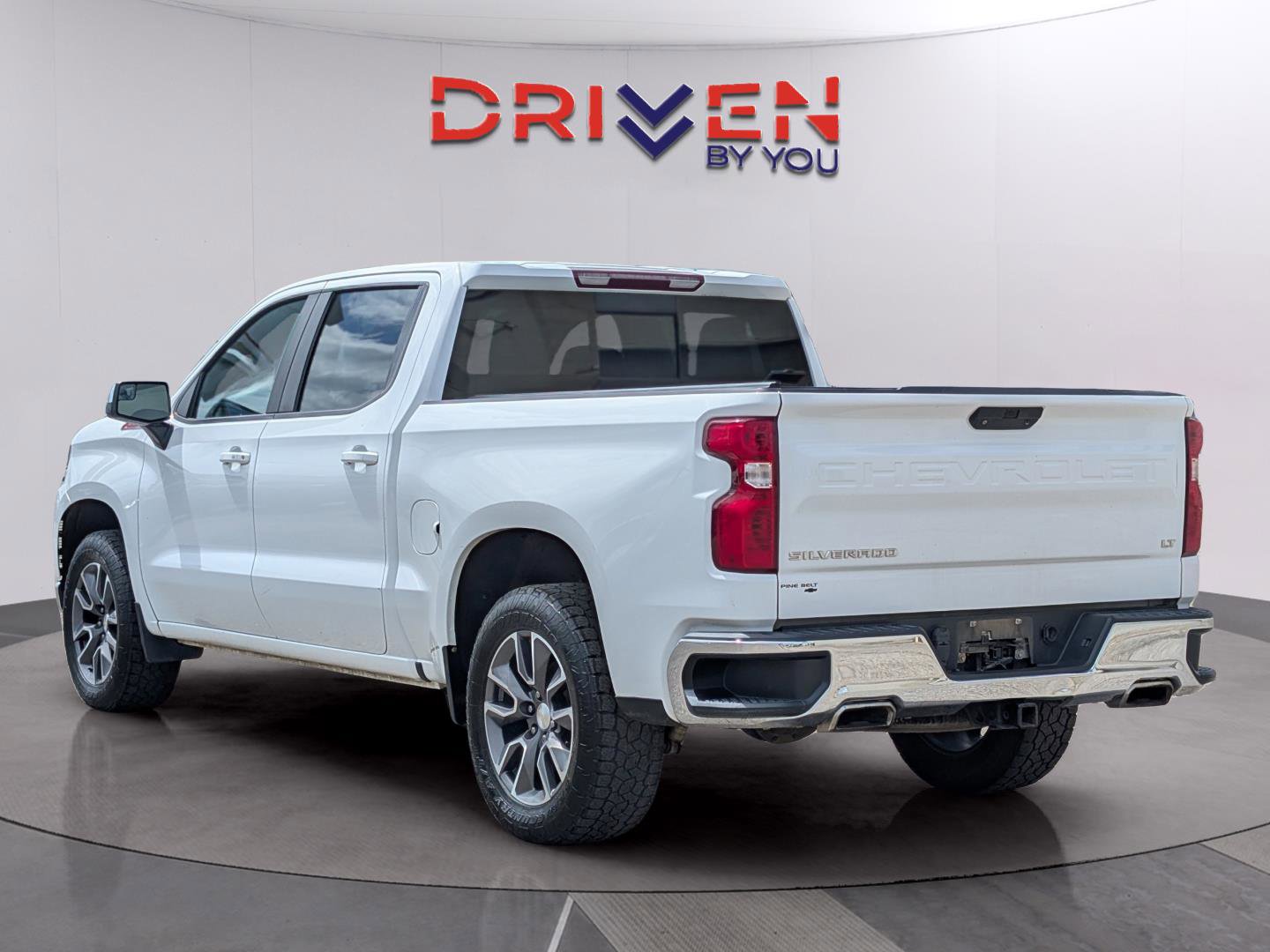 Used 2021 Chevrolet Silverado 1500 LT w/ All Star Edition Plus image 3