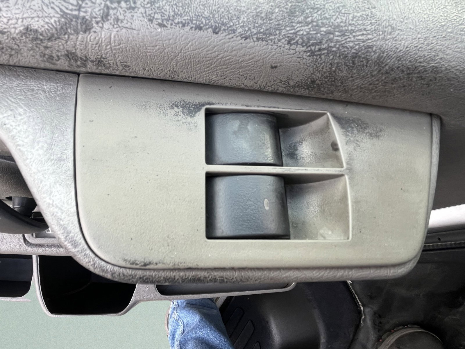 Used 2015 GMC Savana 2500 image 16