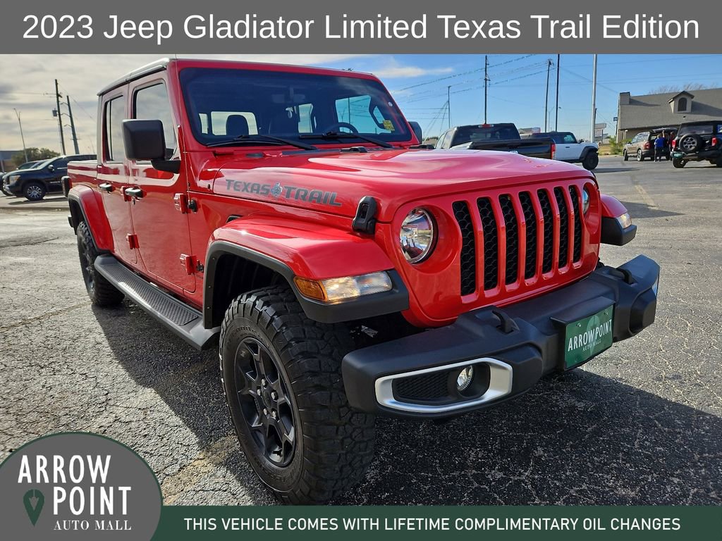 Used 2023 Jeep Gladiator Sport image 2