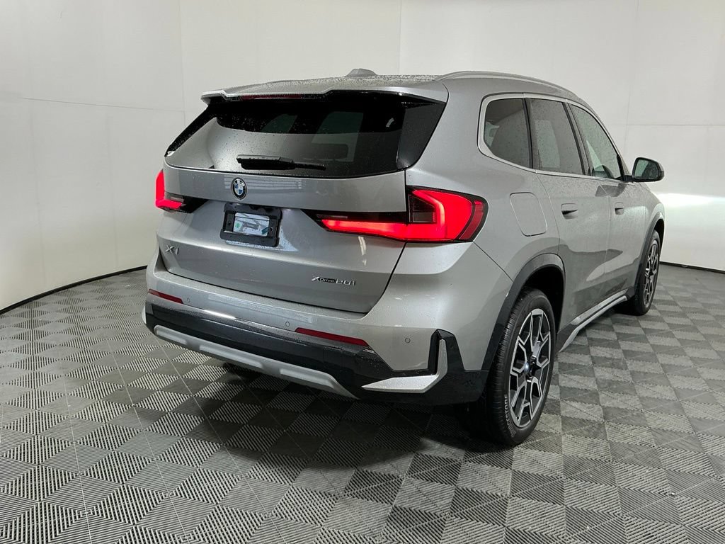 Certified 2025 BMW X1 xDrive28i w/ Convenience Package AWD/4WD image 5