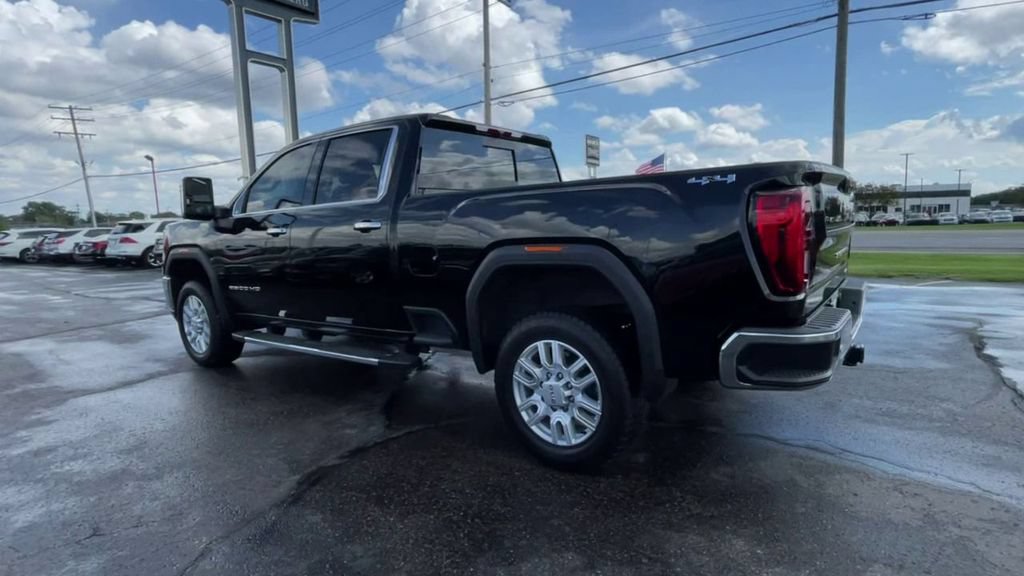 Used 2021 GMC Sierra 2500 SLT w/ SLT Preferred Package AWD/4WD image 6
