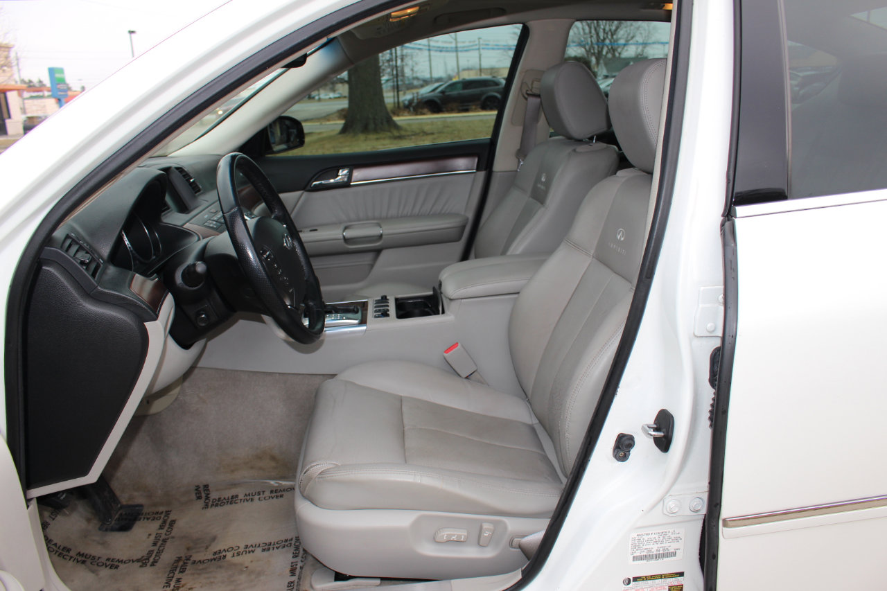 Used 2008 INFINITI M35 x w/ Technology Pkg image 14