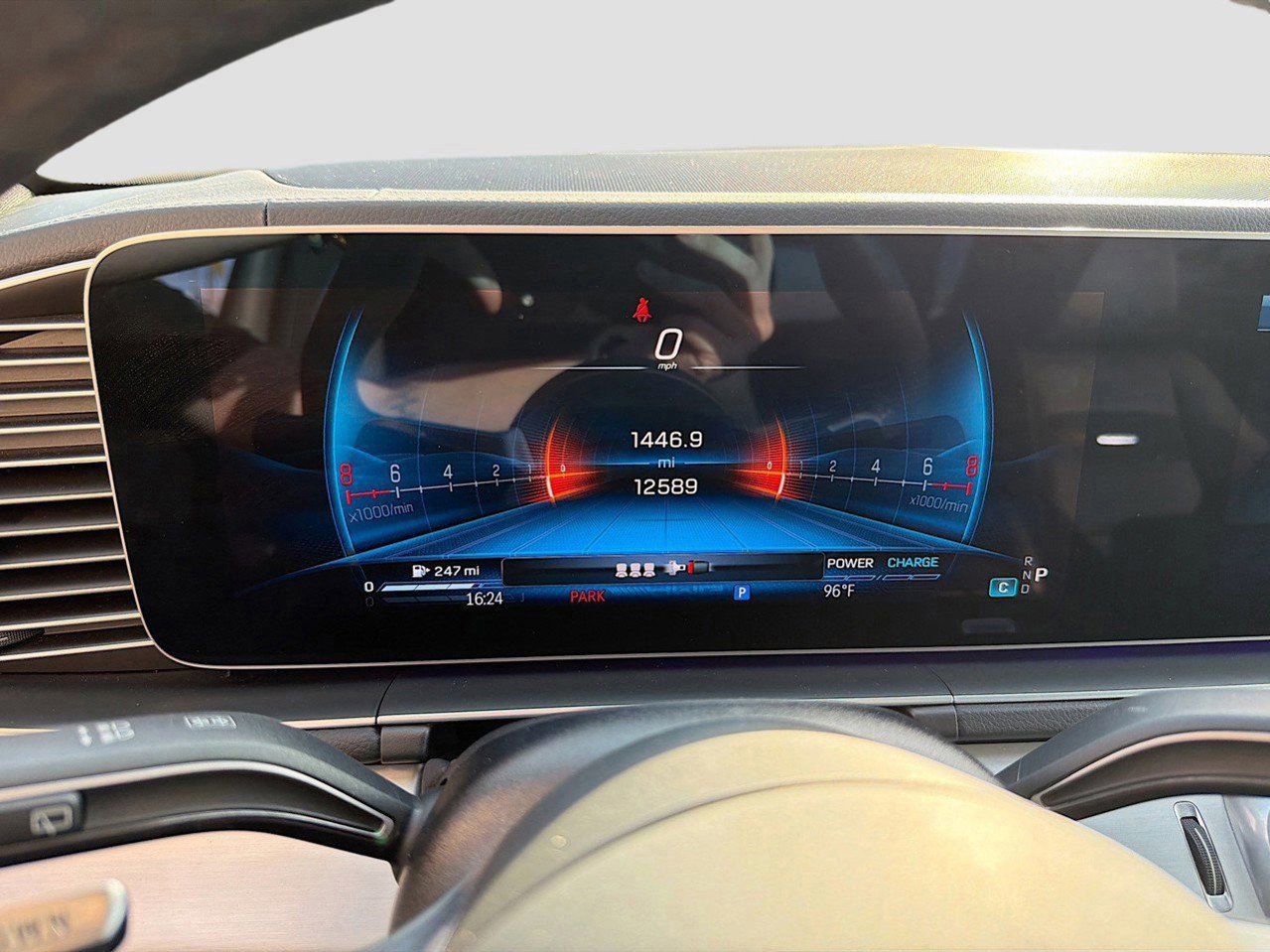 Used 2025 Mercedes-Benz GLE 53 AMG 4MATIC image 41