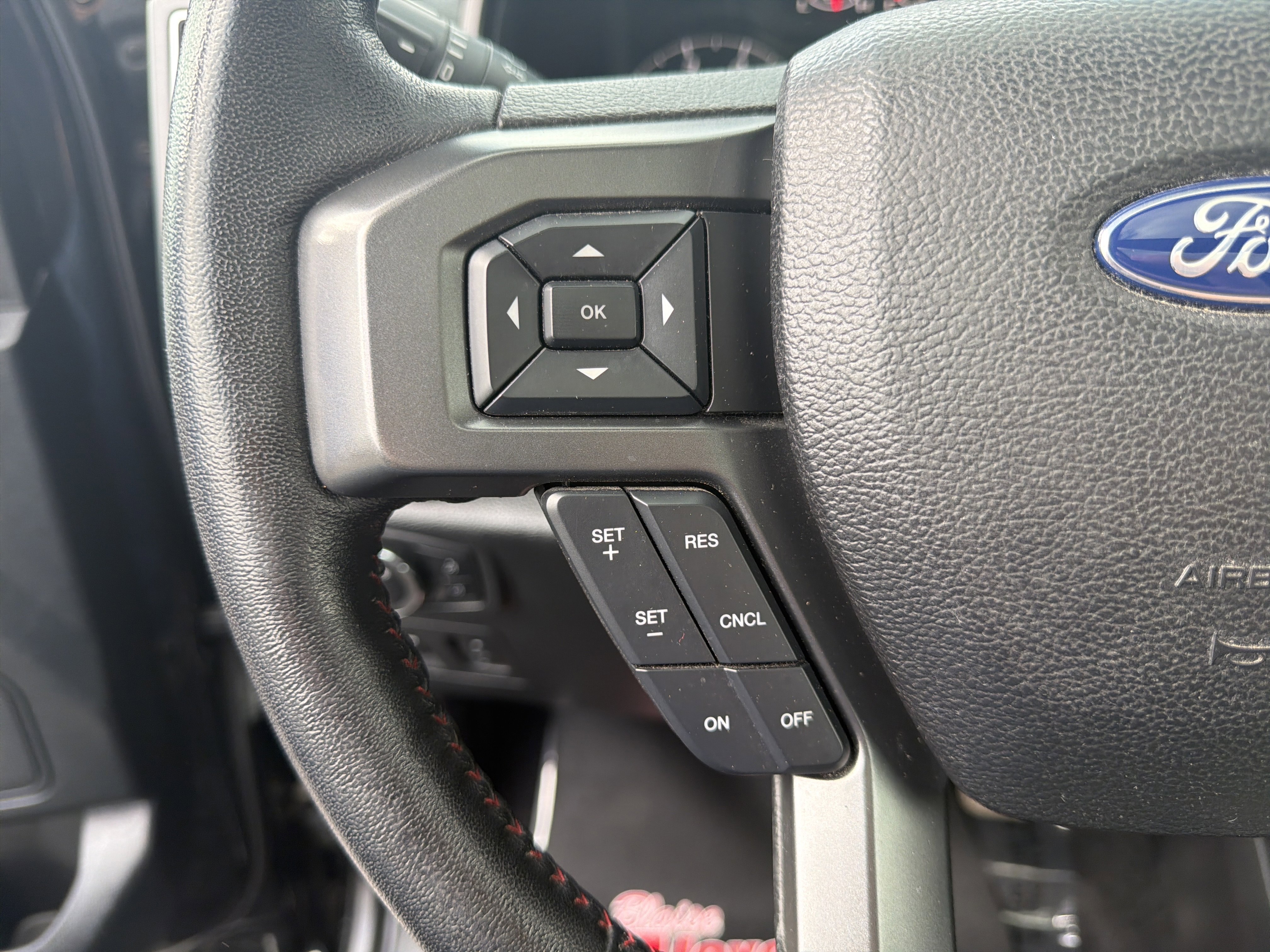 Used 2019 Ford F150 XLT w/ Equipment Group 302A Luxury AWD/4WD image 18