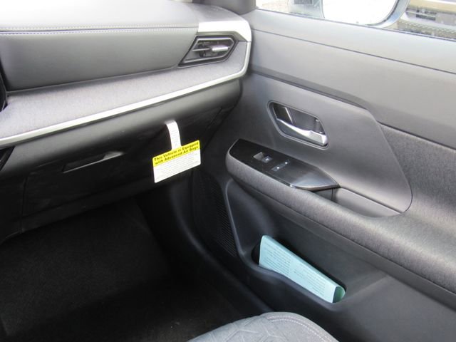 New 2026 Nissan Kicks SV FWD image 19