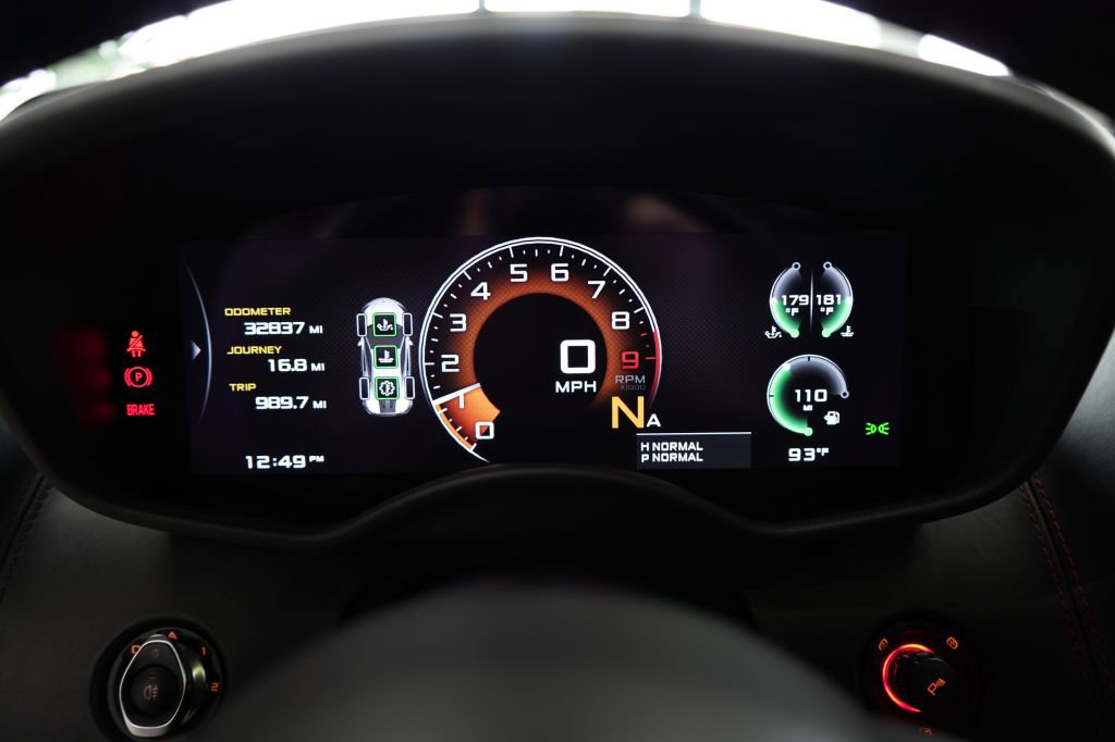 Used 2017 McLaren 570S Coupe RWD image 27
