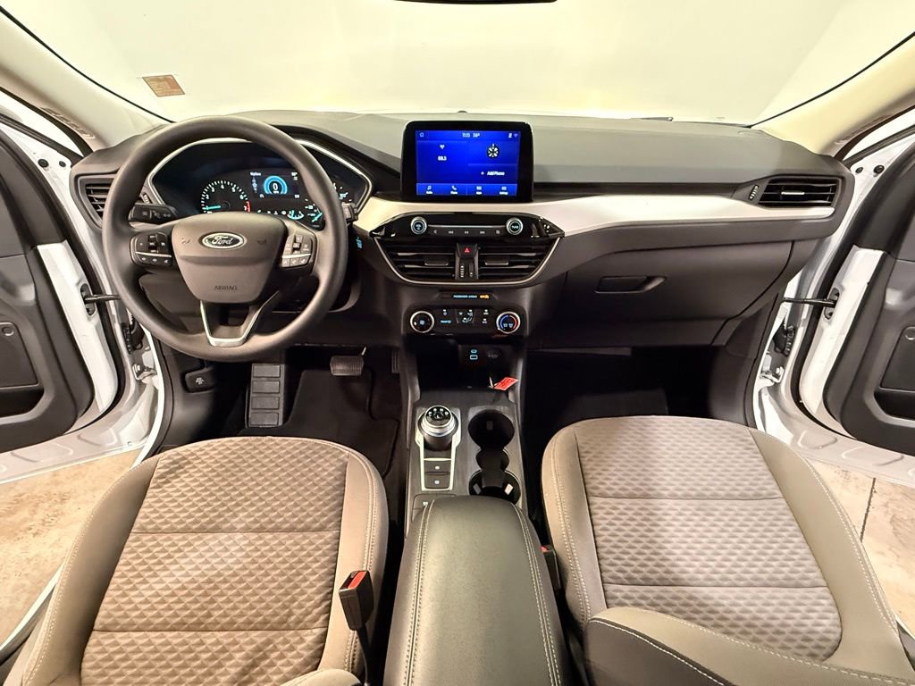 Used 2022 Ford Escape SE image 19