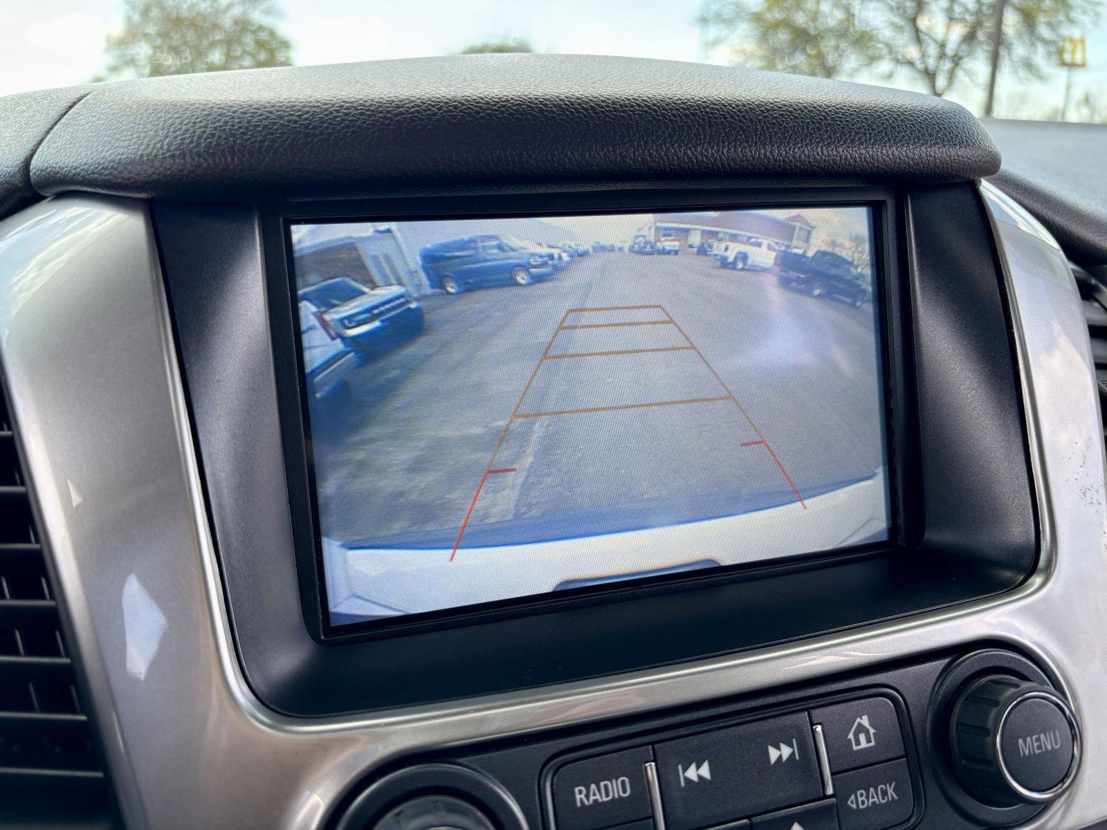 Used 2018 Chevrolet Suburban LT AWD/4WD image 28